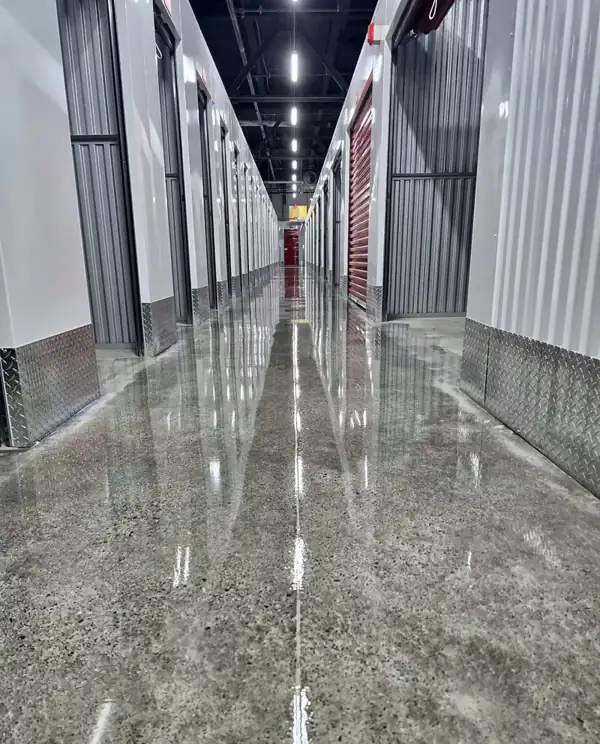 Self-storage corridor, high gloss